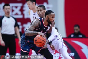 亚博关于天山山猫队守住胜果嵩山雄鲨队，摔跤热身赛上演裁判判罚引热议！外援联手发威的信息